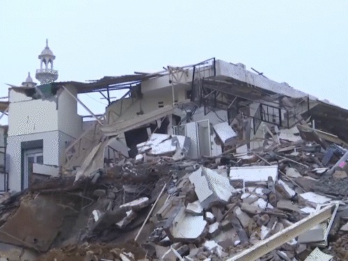  Attack , team , remove,  encroachment, Delhi