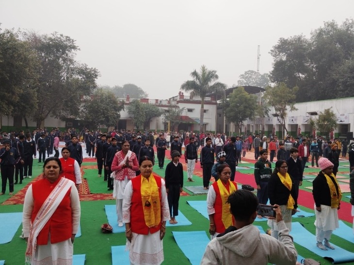 Gwalior , Mass Surya Namaskar , organized , Youth Day