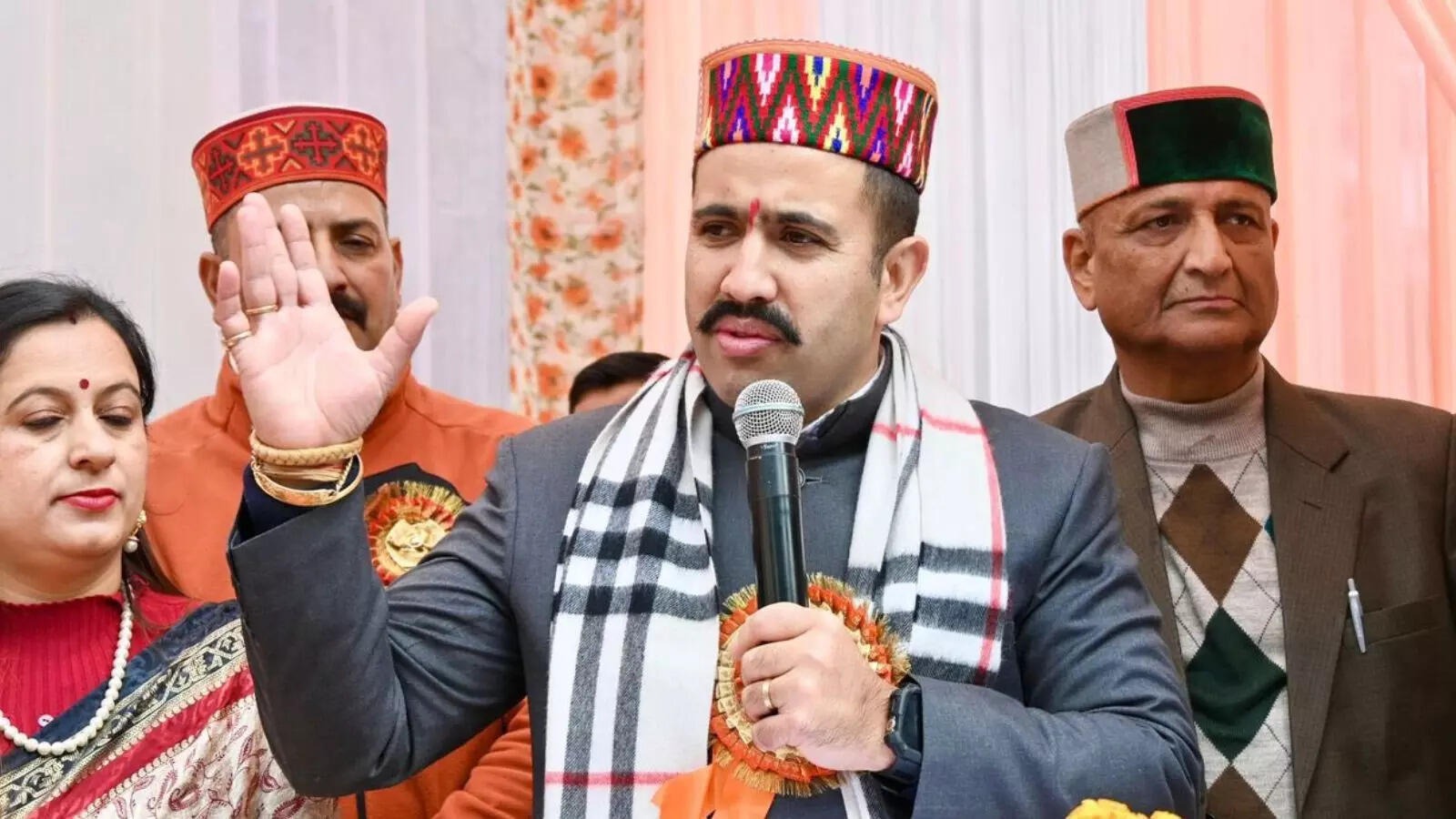 Himachal Pradesh ,administrative department ,  enraged , UP-Bihar comment