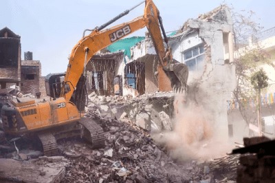 Bhopal ,Bulldozers , used ,  125 illegal colonies, administration alert
