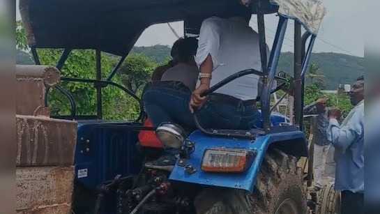 Bilaspur.Naib Tehsildar,stop illegal sand mining,attacked , tried , run over,tractor.