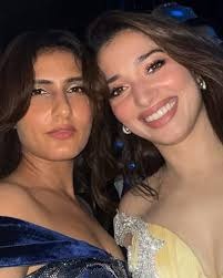  Tamannaah Bhatia , Fatima Sana Shaikh, friendship, hold,Viral video busts rumours