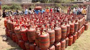 india, LPG, brokerage, rural, areas, with lock 45 days