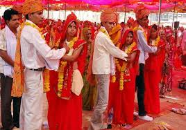 Mass weddings, took place, Chitrangi ,Baidhan, with 148 couples ,tying knot.