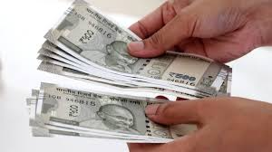 High Court, reprimands, MP government, higher paym scale case