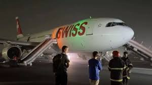 Major accident, averted, Delhi airport, flight