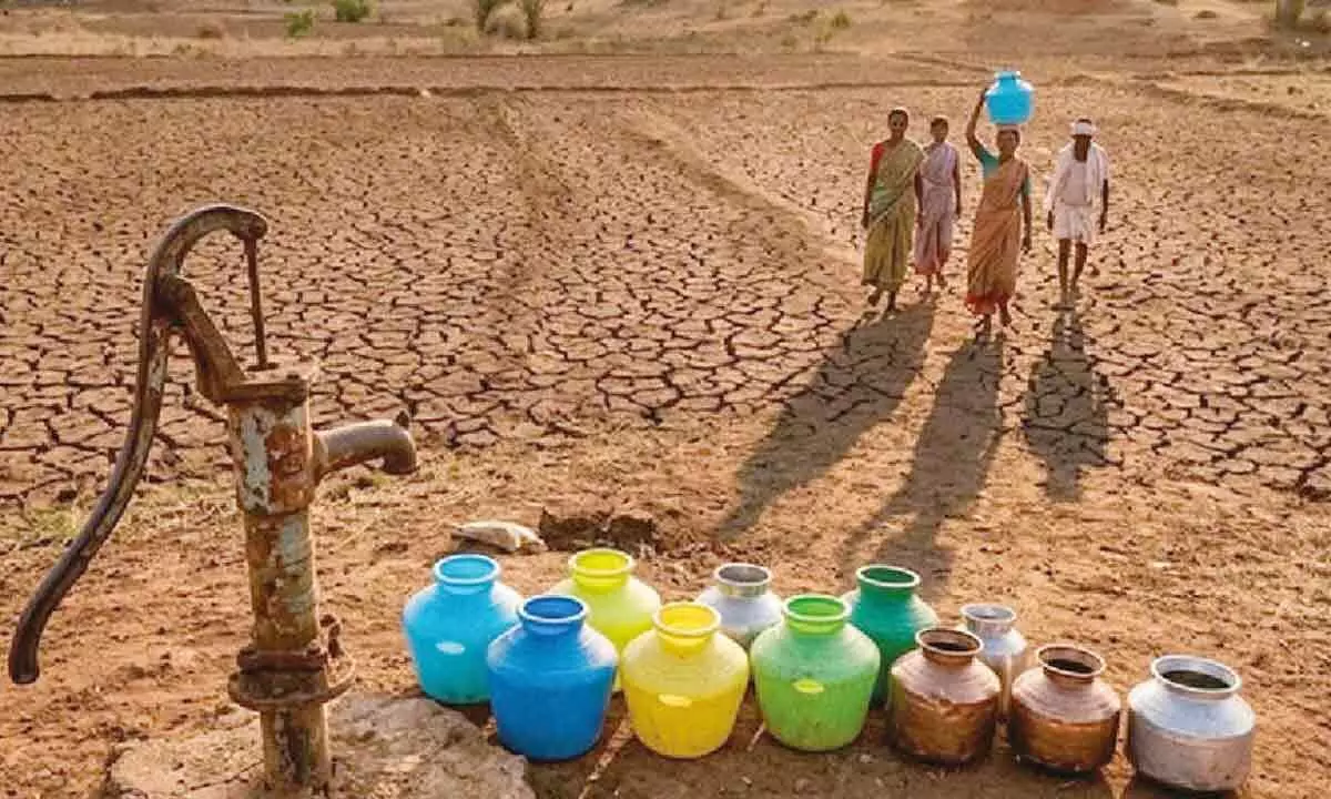 Drinking water crisis , deepens: 2.5 lakh people thirst , water, 2000 hand pumps dry