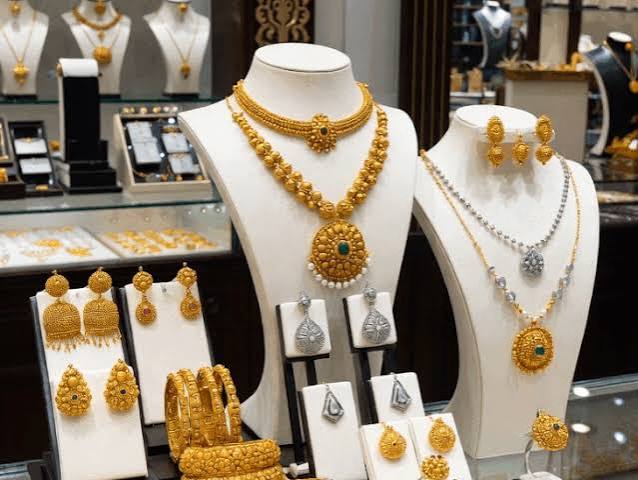  Sharp , gold , silver prices, silver, cheaper , gold