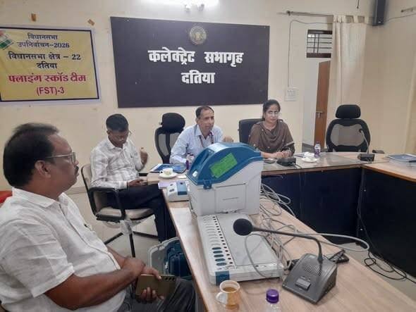 Datia By-election, Training imparted , polling officials