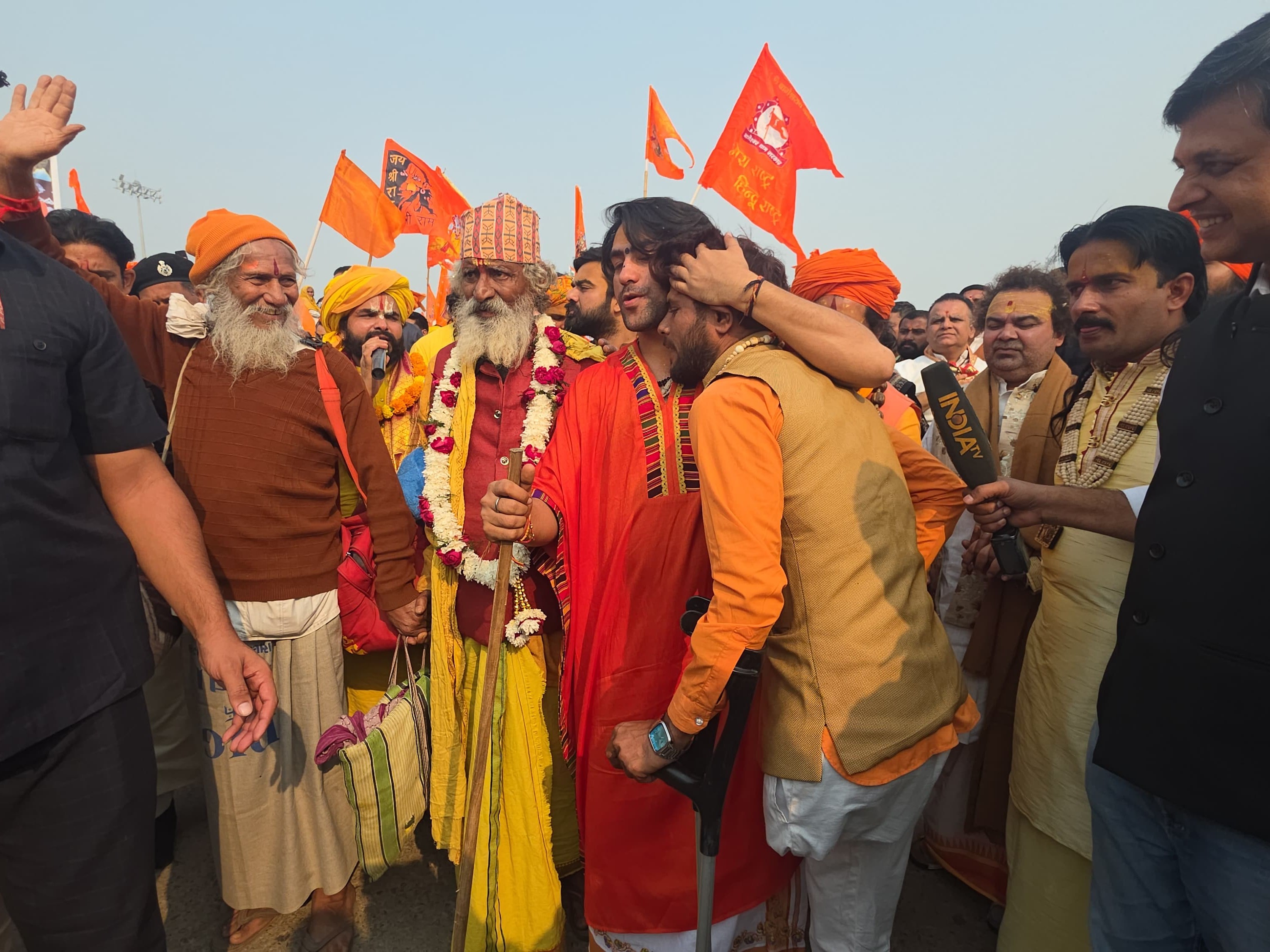 Dhirendra Shastri , Maulana Jarjis Ansari, controversial statement