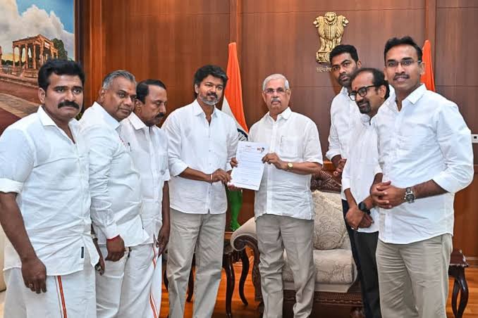 Tamil Nadu MPs,  Governor , played first, government event