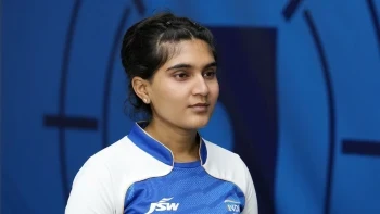  Esha Singh