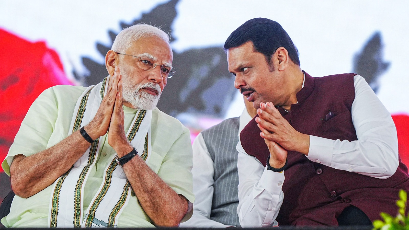  Raut makes a bold claim regarding Fadnavis