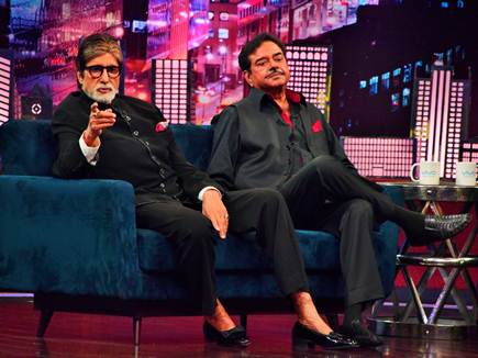 स्टंट्स अमिताभ और शत्रुघ्न 