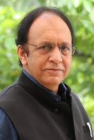 सेना के पराक्रम और वोटों का तराजू 