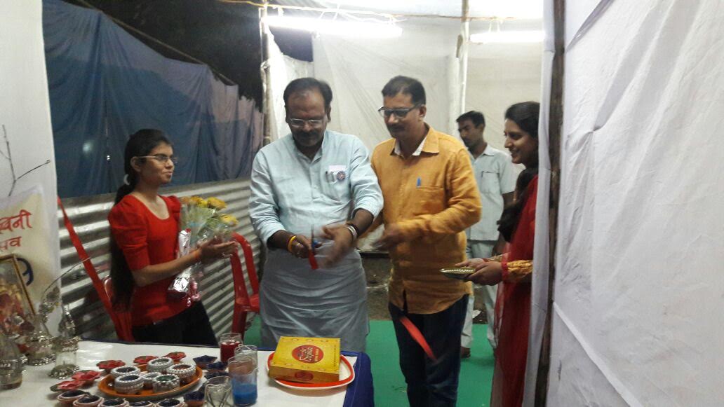  रंग धरा का उद्घाटन किया सांसद संजर ने 