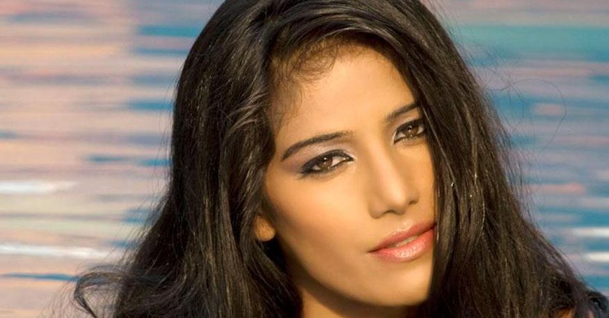 पूनम पांडे और नोटबंदी 