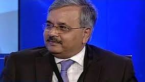 निजता को लांघ रहा सोशल मीडिया 