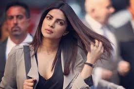 रेल हादसे से  प्रियंका चोपड़ा दुखी