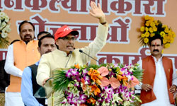 पांच रुपये में खाना 