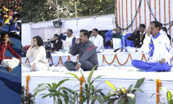 सूर्य नमस्कार और प्राणायाम