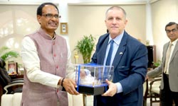 डेनियल कार्मोन 