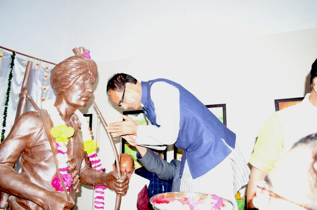  भीमा नायक स्मारक 