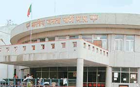 छत्तीसगढ़ के झटके के बाद बीजेपी एलर्ट