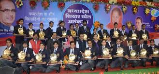 खेल में राजनीति का खेल नहीं