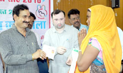 जनसंपर्क मंत्री डॉ. नरोत्तम मिश्रा