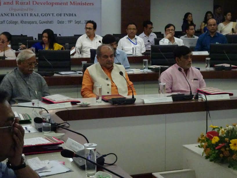 ग्राम पंचायतों को अब 2 लाख करोड़ मिलेगा