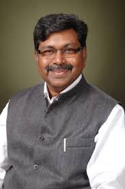 भाजपा नेता कार्यालय में करते हैं दलाली 