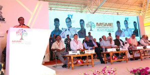 56 इंच का सीना अब 100 इंच का हुआ